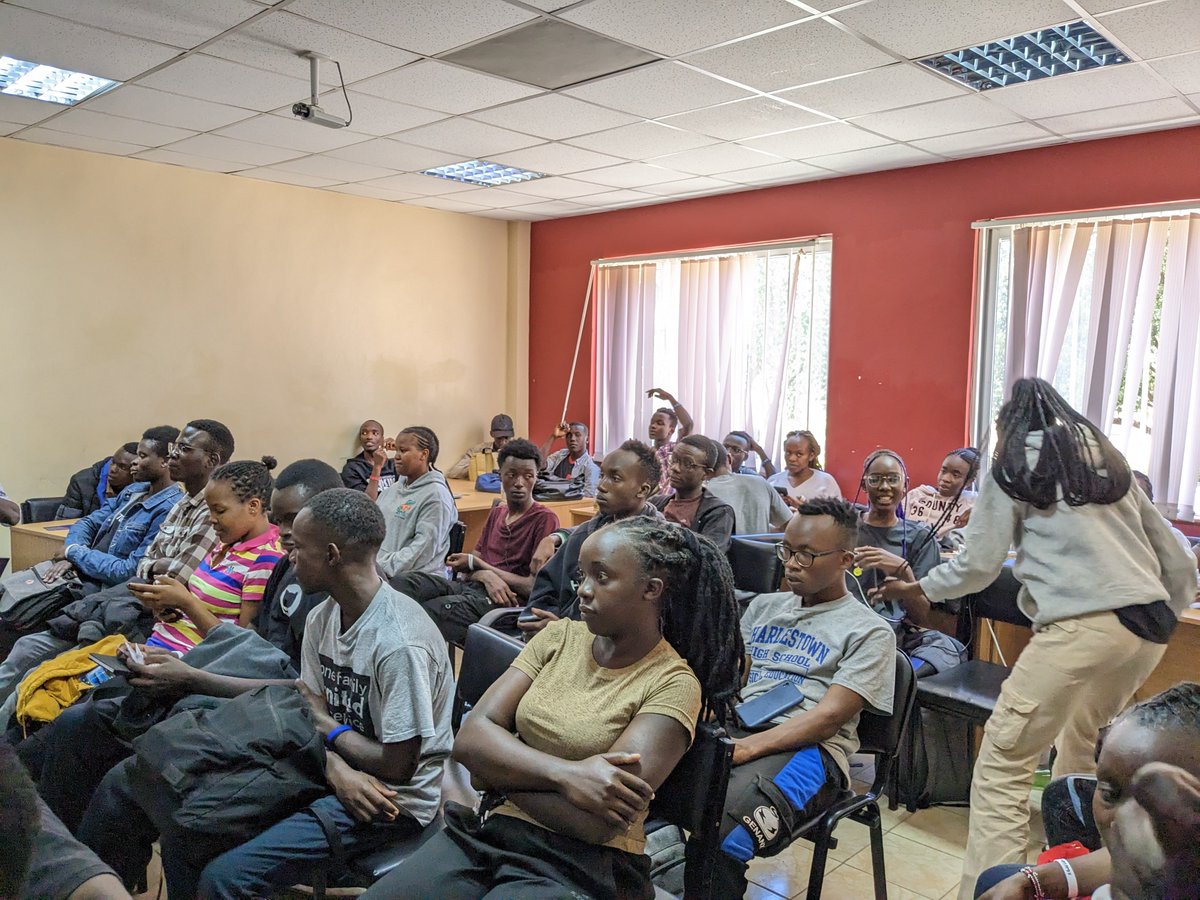 Luna Hacks tweet media