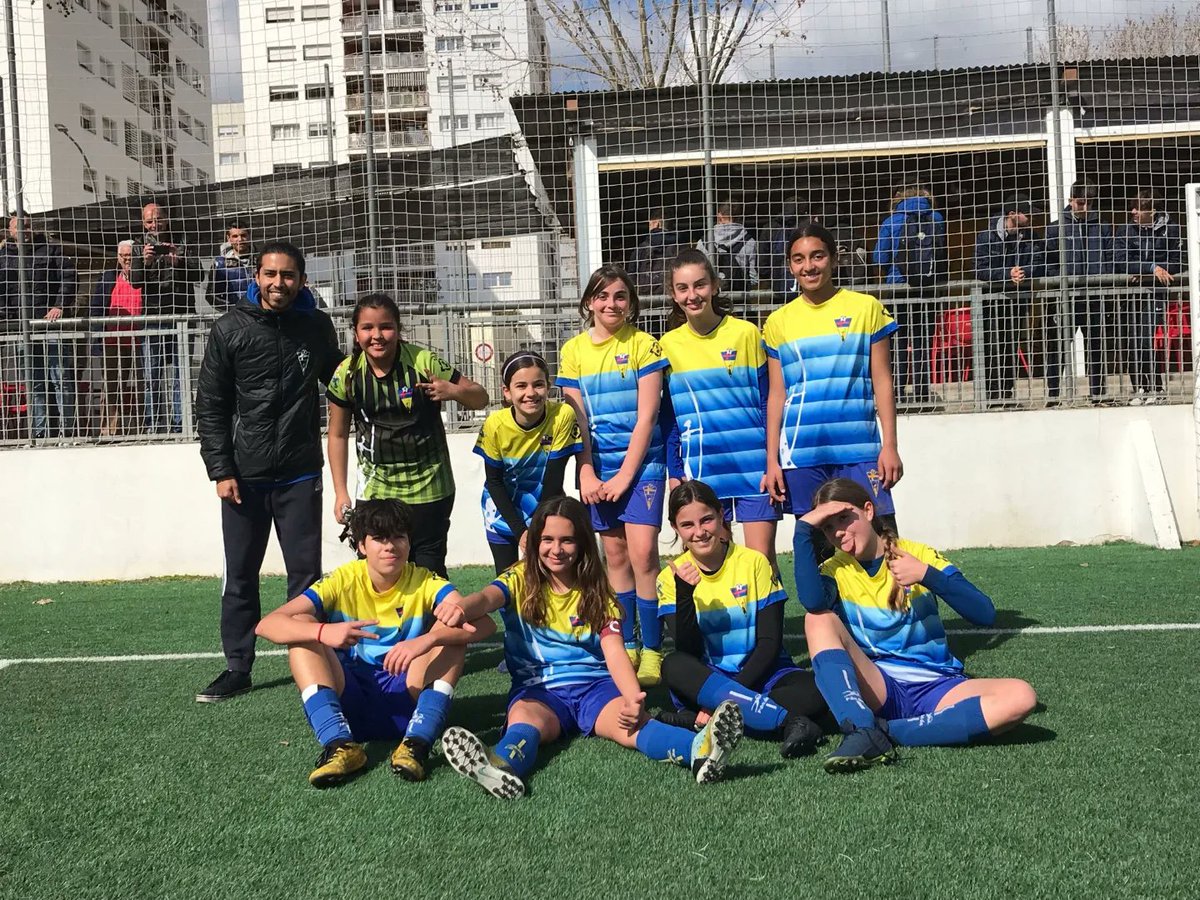 Nuestras chicas del Infantil siguen con su gran progresión esta temporada.
Gran trabajo!!! Seguimos!!
<a href="/Futbolverdader2/">Futbolverdadero</a> <a href="/futbolfem/">futbolfem</a> #futbolfemeni <a href="/EsFutbolfem/">futbolfem.es</a> #femeni