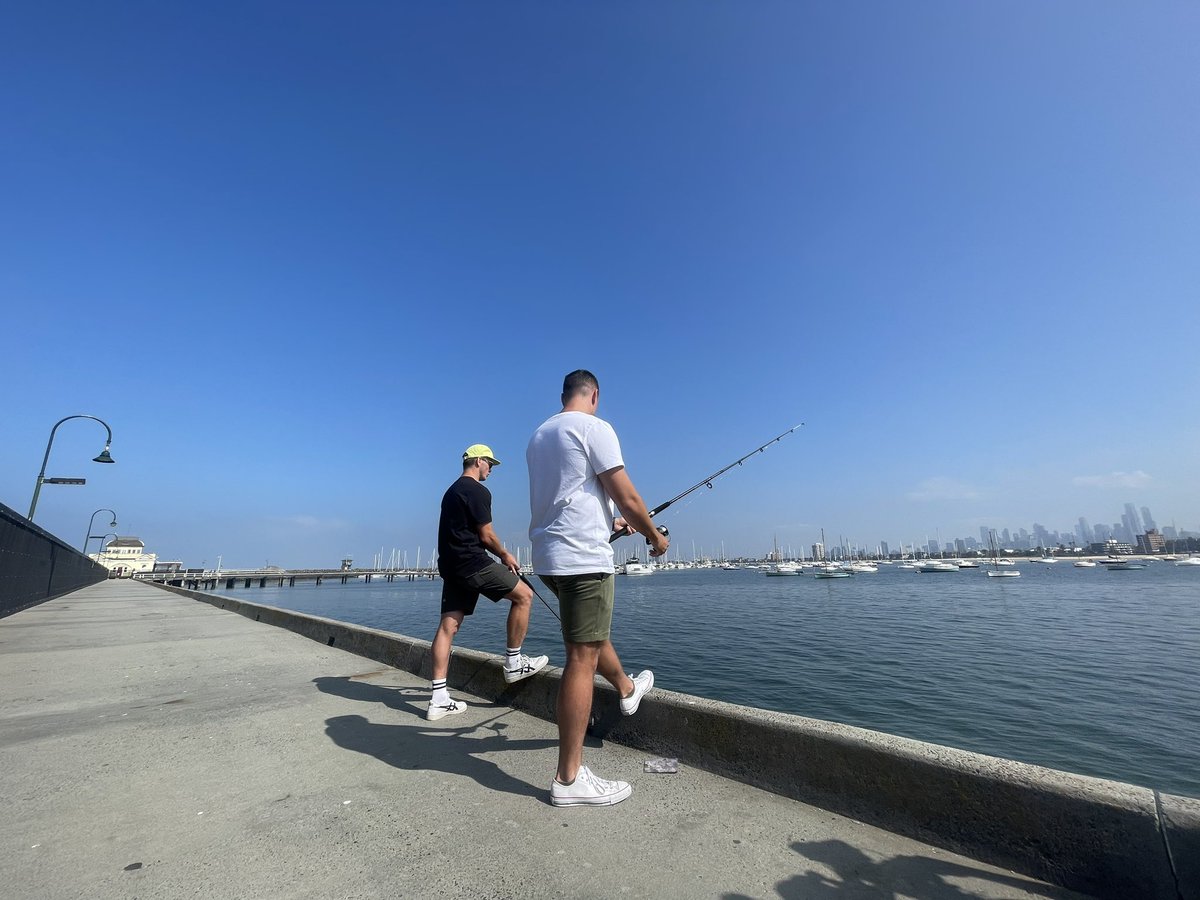 JakeDuke1's tweet photo. Dropping a line 🎣 with one of QLD’S finest tonight! @storm @QLDmaroons @Kangaroos superstar Harry Grant joins me for the first ep of ‘Face to Face on Fox’ at 7:30pm on @FOXNRL right after #NRL360 #NRL #storm #footy @kayosports https://t.co/0CUlM1rtRq