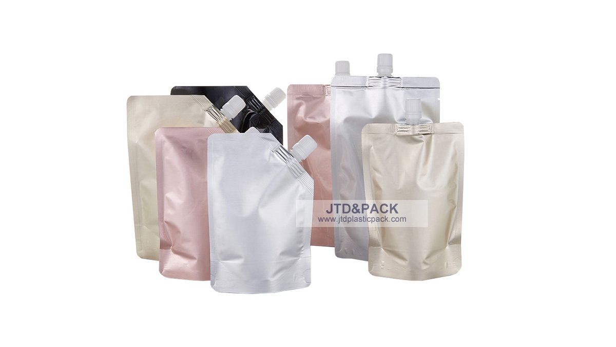 Spouted pouch for liquid packing

#liquidpouch #spoutedpouches #standuppouchspout #jtdpack #drinkpouch #drinkpouches