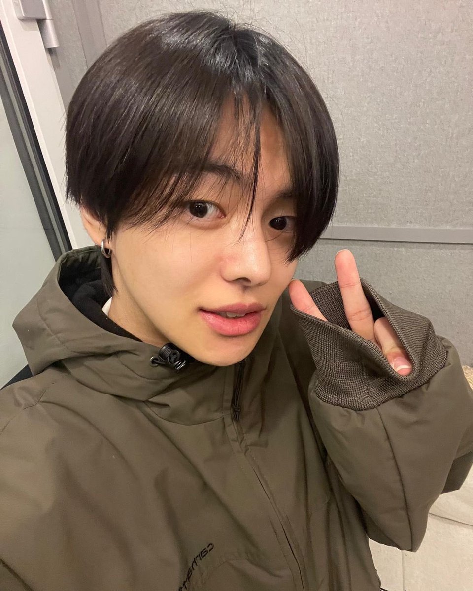 [230227] Leo Instagram Update