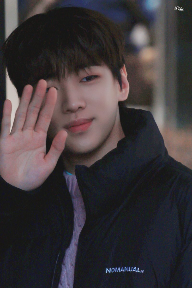 InTheWinter1206's tweet photo. 많이 보고싶었어여🥰 https://t.co/tkOSI9ZfG6