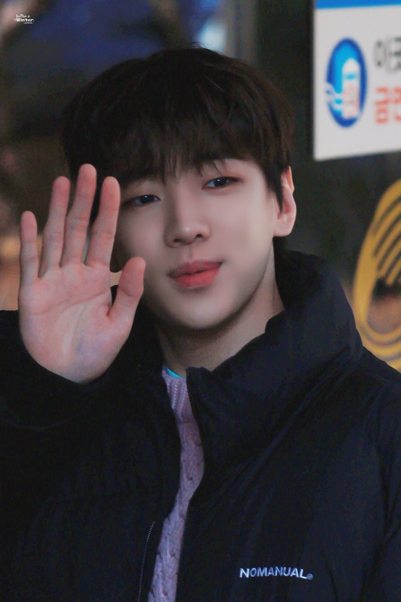 InTheWinter1206's tweet photo. 많이 보고싶었어여🥰 https://t.co/tkOSI9ZfG6