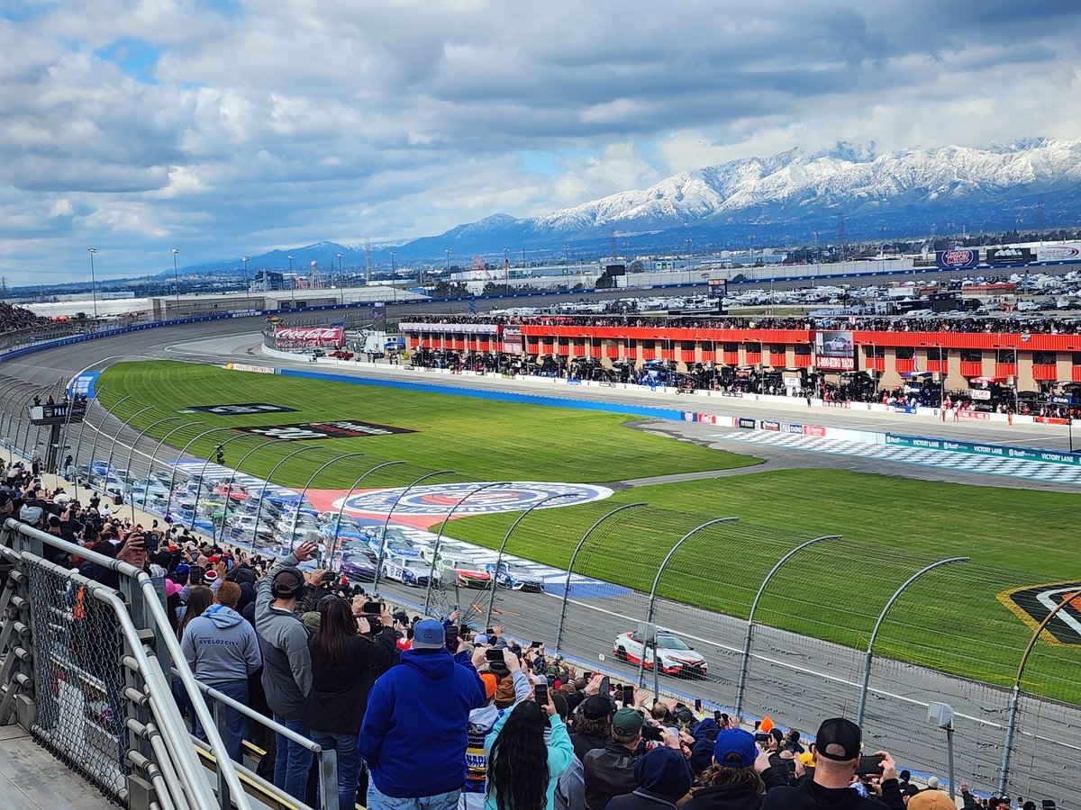 geoffman09's tweet photo. Auto club speedway! In the books. https://t.co/FiyQ8ZOPud
