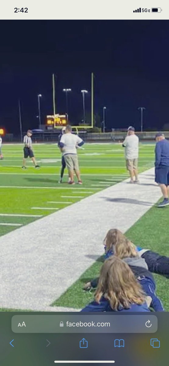 bigboymartin78's tweet photo. Blessed to be able to coach this game. Amazing group of young men, even harder workers. ๐ฆ
๐ #HawkPride #ForTheA #DownInTheTrenches https://t.co/0Smhk6T2cC