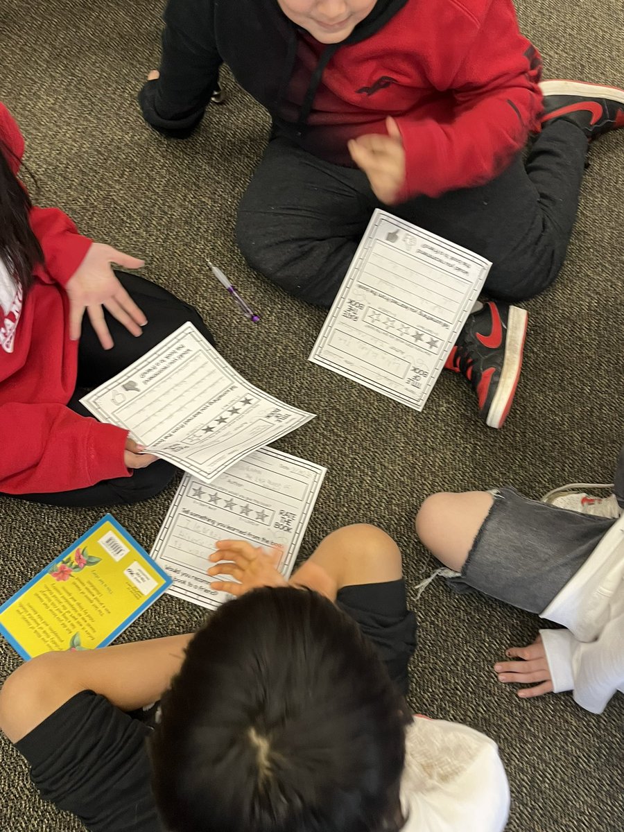 WronkoHamed5th's tweet photo. Wrapping up our Nonfiction book clubs with presenting our book reviews📚✍️Great discussions @MtView07836 @JOlsyn1109 @melandyk @mrobinson322 @KevinRStansber1 https://t.co/jRYoMZ7zUD