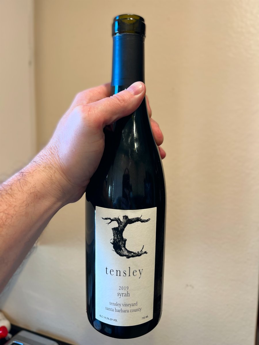 son_of_vin's tweet photo. Tonightโs #winechain? Tensley in the Santa Ynez area is a master at making bolder Syrahs. His wines are truly amazing. ๐ท๐ท
#wine #winelovers #santaynez #syrah #tensley #SantaBarbara https://t.co/qrqm397sNg