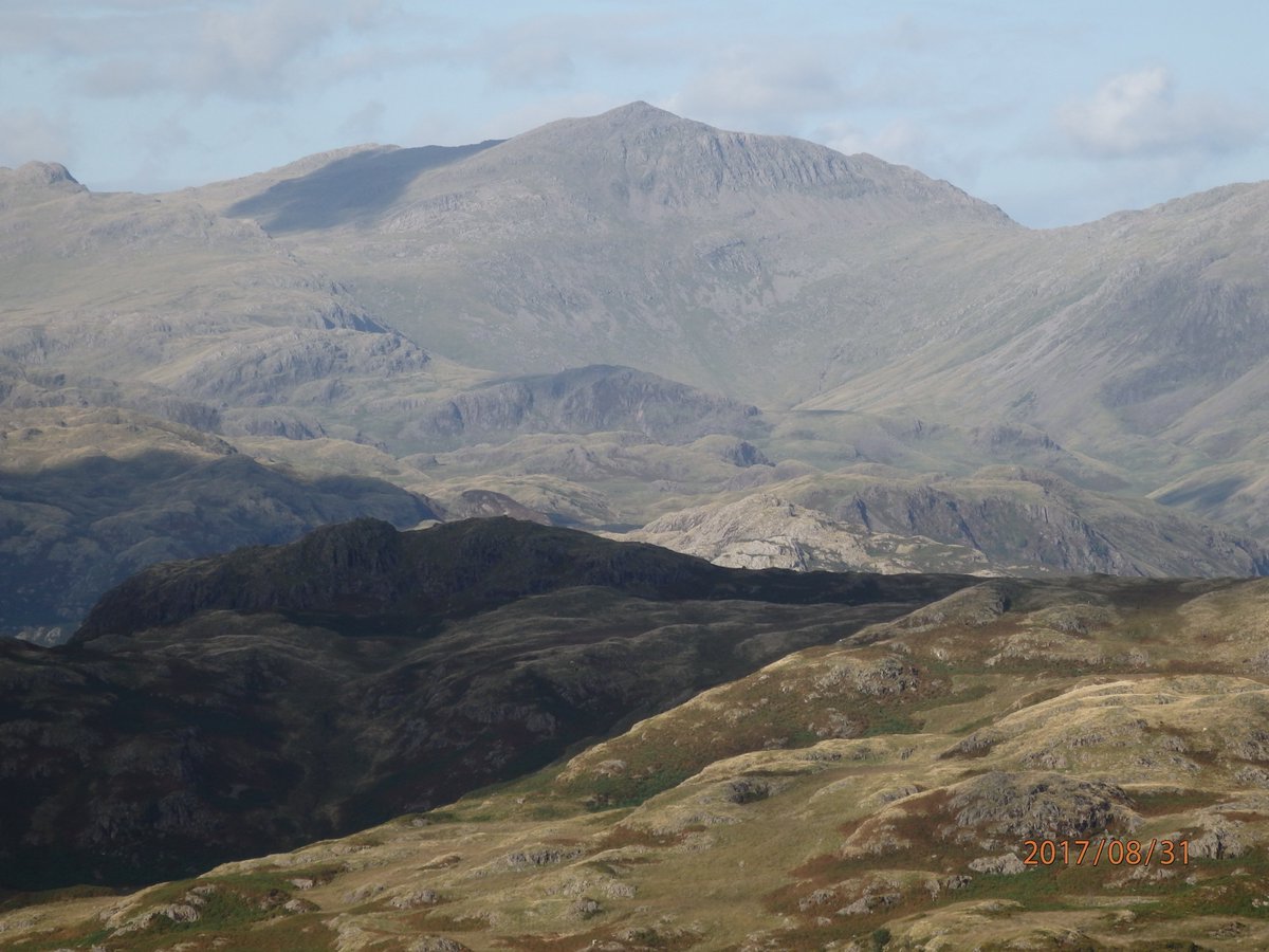 More quiet, delightful fells with great views👌 this time around Devoke Water.
#NotJustWainwrights
#SWisBest
@lakedistrictnpa