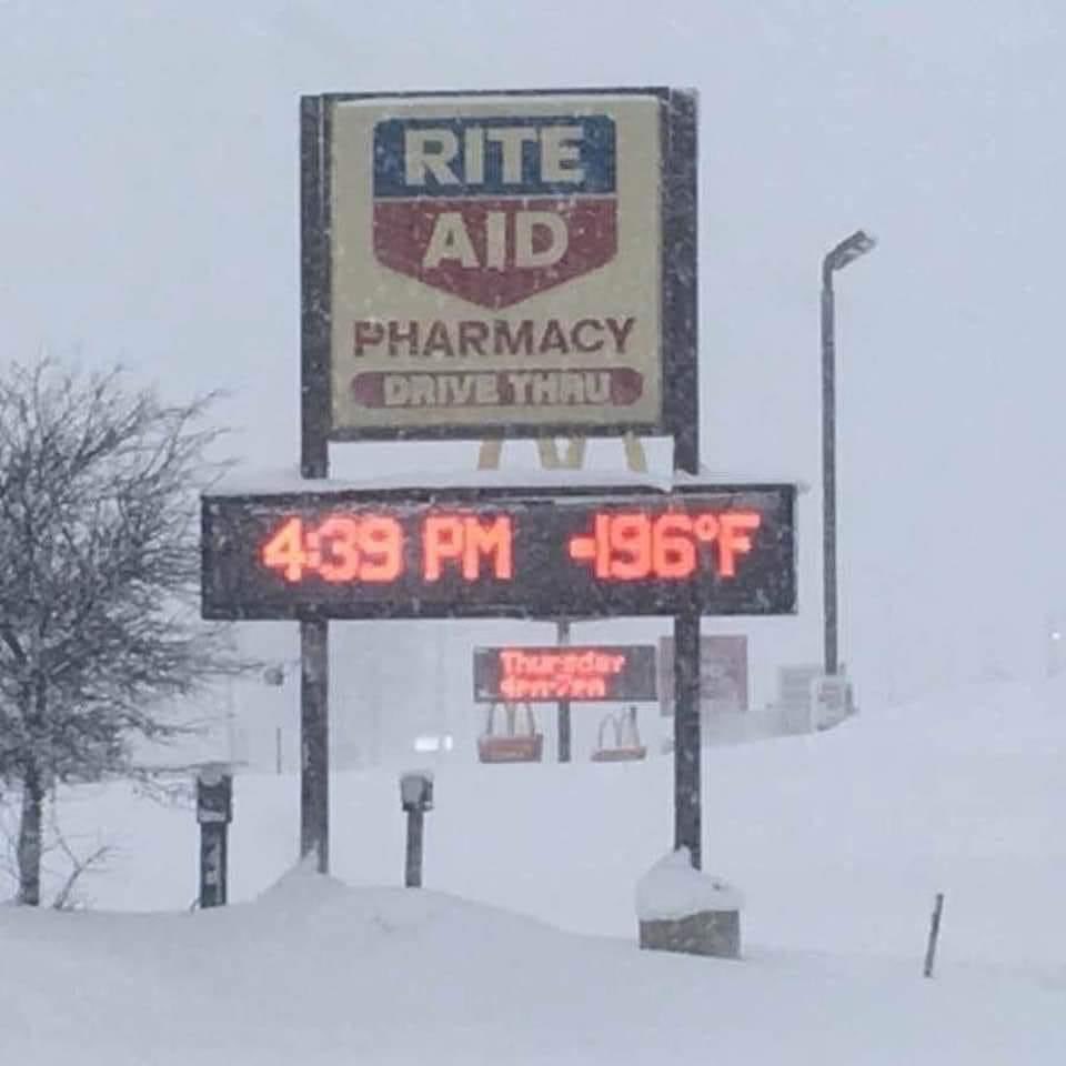 RT @StPaulgirl3: Minnesota weather https://t.co/PVkz2jvdix