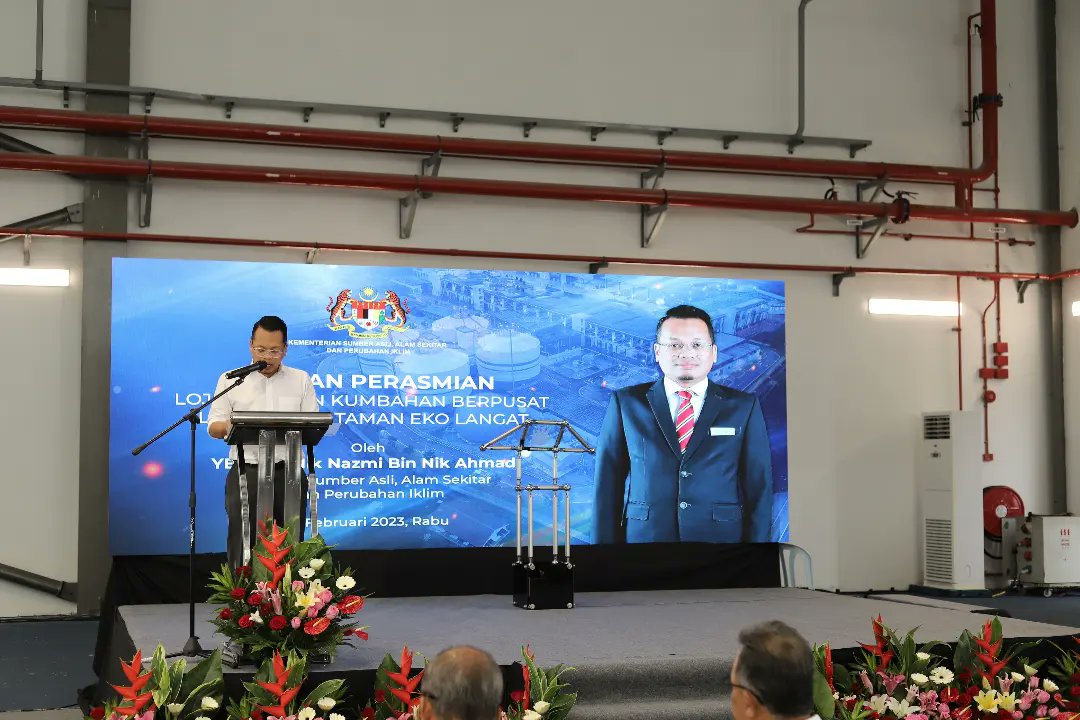 LangatSP's tweet photo. Majlis Perasmian Loji Rawatan Kumbahan Berpusat Langat dan Taman Eko Langat yang telah dirasmikan oleh Yang Berhormat Tuan Nik Nazmi bin Nik Ahmad, Menteri Sumber Asli, Alam Sekitar Dan Perubahan Iklim. https://t.co/7WNIcylvcU
