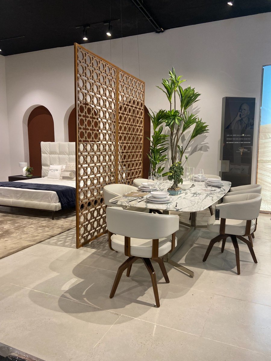 simply_sofas's tweet photo. Here’s a glimpse of the Natuzzi booth at @IndiaDesignID  - India’s Best Luxury Design Week located on the NSIC Grounds, Okhla. 

#IDExhibitor2023 #IndiaDesignID2023 #11YearsOfID #IDExhibit #IDExhibitAlert #Natuzzi #SimplySofas #indiadesignweek #luxurydesignshow #InteriorDesign https://t.co/TqJNb0R9Mf