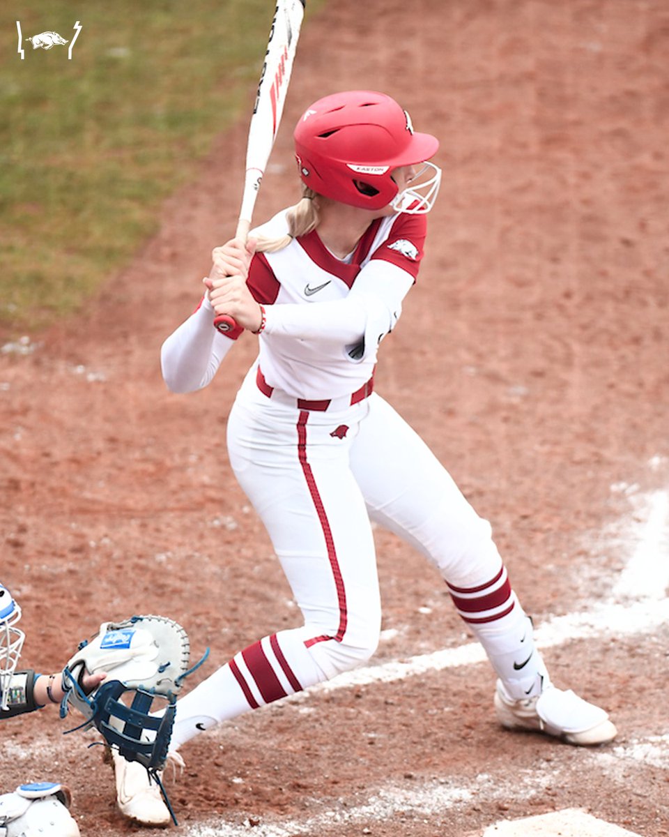 Arkansas Softball tweet media