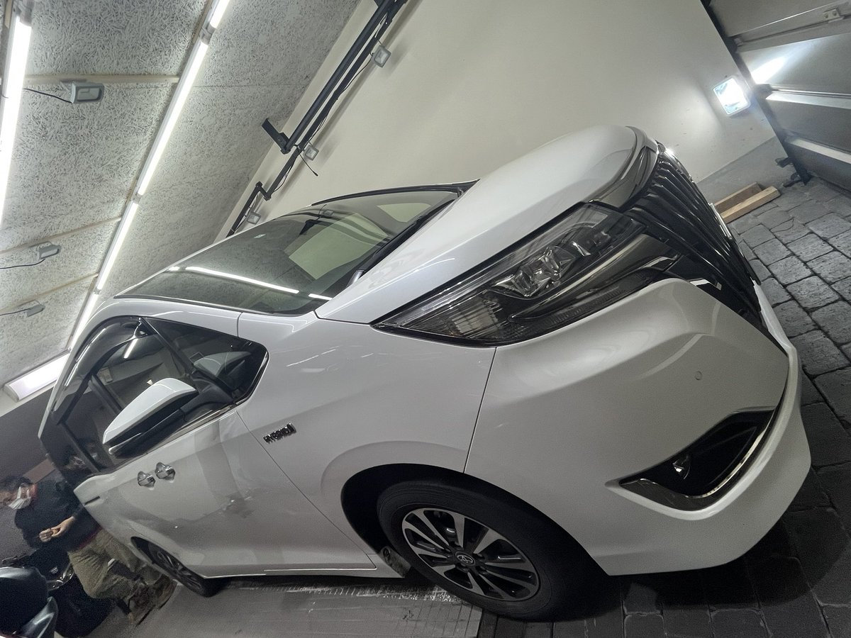 FK_PLcoating7's tweet photo. 当選された方の施工を
本日してます！
細かいところの汚れは
溜まっている状態でしたので
普段手入れできないところ
綺麗にさせて頂いてます🔥 https://t.co/6pHP4TCxPe