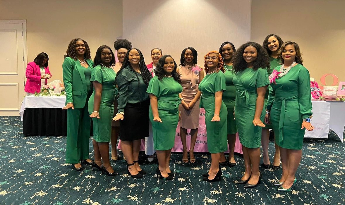 TCU_AKAs's tweet photo. Celebrating 115 years of service and sisterhood, members of KL attended the DFW Metro Chapters 115th Foundersโ Day Celebration๐๐ We had a great time with our sisters as we soar to greater heights!
#KeepingUpWithKL
#AKA1908 https://t.co/WzaOlcVPna