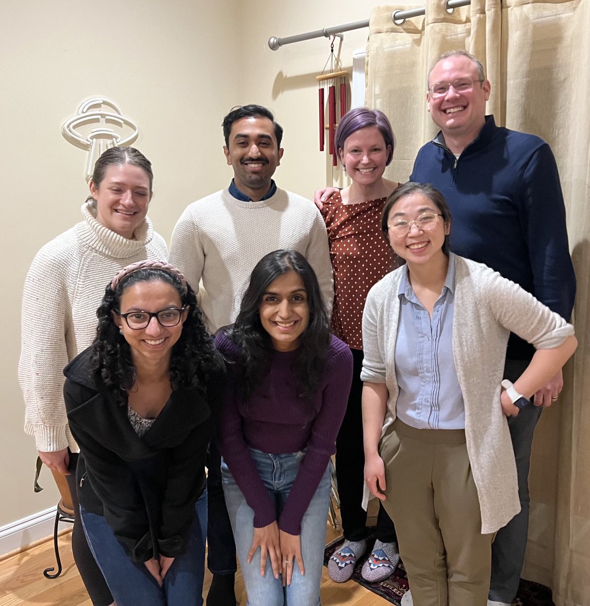 Paul O'Rourke (@orourkejr) on Twitter photo Such a fun #GIMboree evening with featured guest and #homecaremedicine #MedEd ⭐️ @MLRobertsonMD :).
Big thanks to Dr. Robertson for sharing her passion with amazing <a href="/BayviewMedicine/">Hopkins Bayview IM Residency</a> & <a href="/JH_UH_Residents/">Johns Hopkins UH Residents</a> 🤩 Such a fun #GIMboree evening with featured guest and #homecaremedicine #MedEd ⭐️ @MLRobertsonMD :).
Big thanks to Dr. Robertson for sharing her passion with amazing <a href="/BayviewMedicine/">Hopkins Bayview IM Residency</a> & <a href="/JH_UH_Residents/">Johns Hopkins UH Residents</a> 🤩