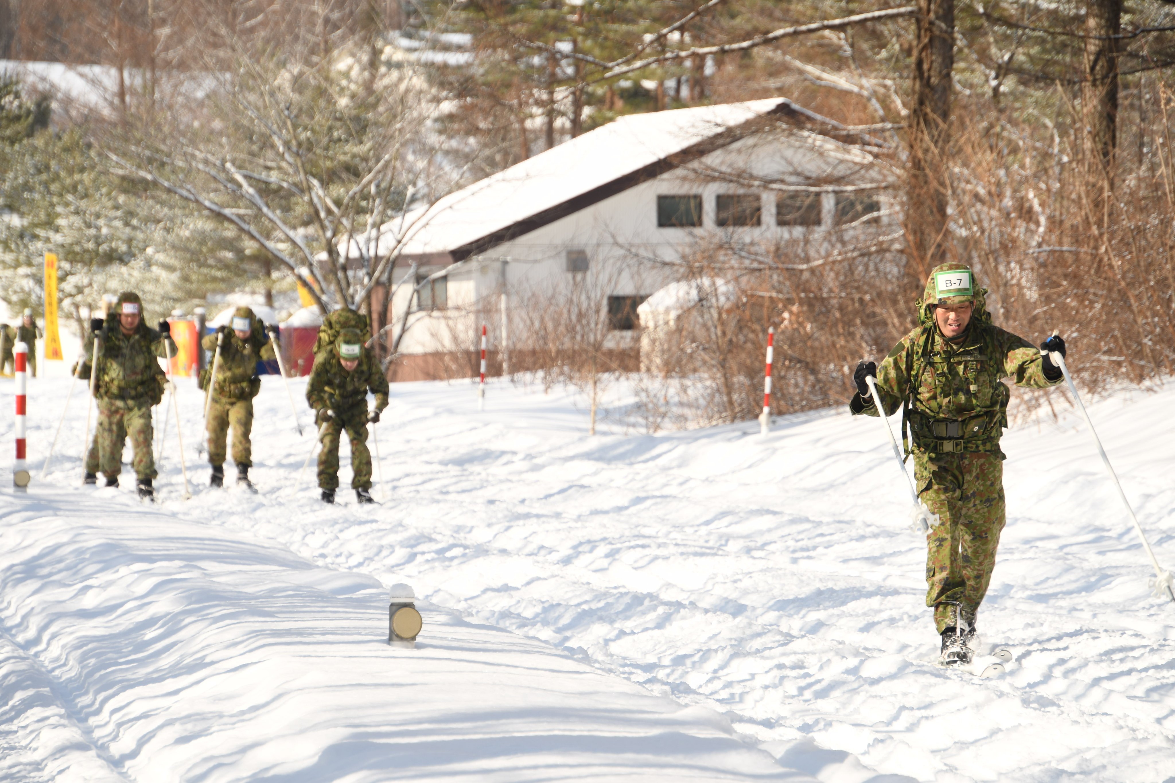 自衛隊スキー 自衛隊スキー - Search / X