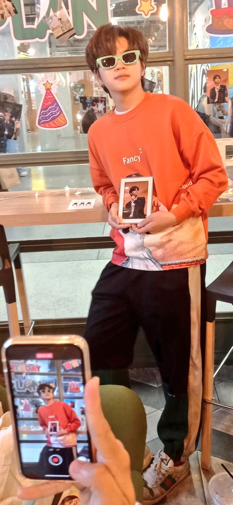 newmonkeysepte1's tweet photo. ขอบคุณสำหรับรูปค่ะ..👍🏼👌🙏☺️💚..
มีแต่แปลนๆๆๆๆๆ....นะคะ ในรูป😏😁

#คนของแปลน https://t.co/UXoCaz9SPc