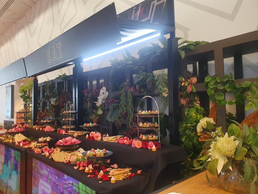 EvePropper's tweet image. #PathUpdate2023 @PathologyRCPA Well that is a wrap! 1300 delegates back onsite @MCEC thx for the ❤💜🧡. Okay @AdelaideCC show us what you got! #PathUpdate2024 #AnswersinAdelaide 🥳