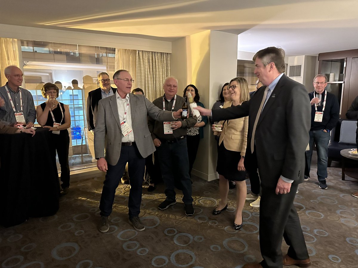 Toasting to last @cunagac’s for three amazing <a href="/mncreditunions/">Minnesota's Credit Unions</a> CEOs - Mid Minnesota’s Chuck Albrecht; <a href="/TopLinecu/">TopLine Financial CU</a>’s Tom Smith; and <a href="/Mark_D_Cummins/">Mark Cummins</a>. Cheers!