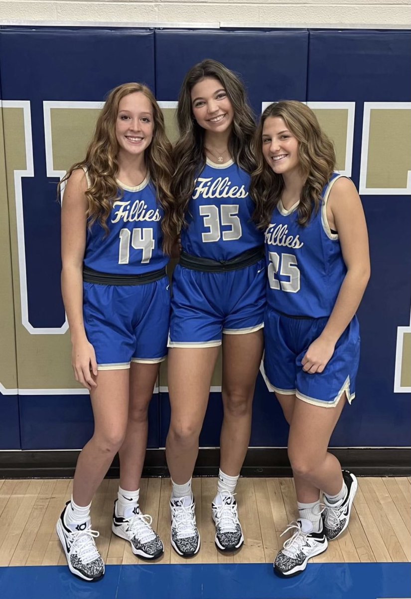ListKaren's tweet photo. Tomorrow night (Monday) these three seniors and the HHS Fillies play Gibson Co at Camden at 730. Come support these girls and their team 💙💛 @FilliesGBK @Sydneytheballer @sophies2023 @liajane123 https://t.co/BEFJf9V47w