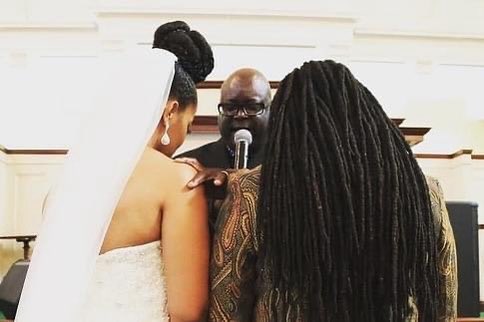 doinit4Jesus's tweet image. "I'm marriage to the gospel, so I had to throw that rice 🍚they said, hey Pastor, you know you are a legend, right?"

#MarriageMinistryMatters
#ForThisCause
#MarriageIsHonorable
#Chapter25~4.10.98