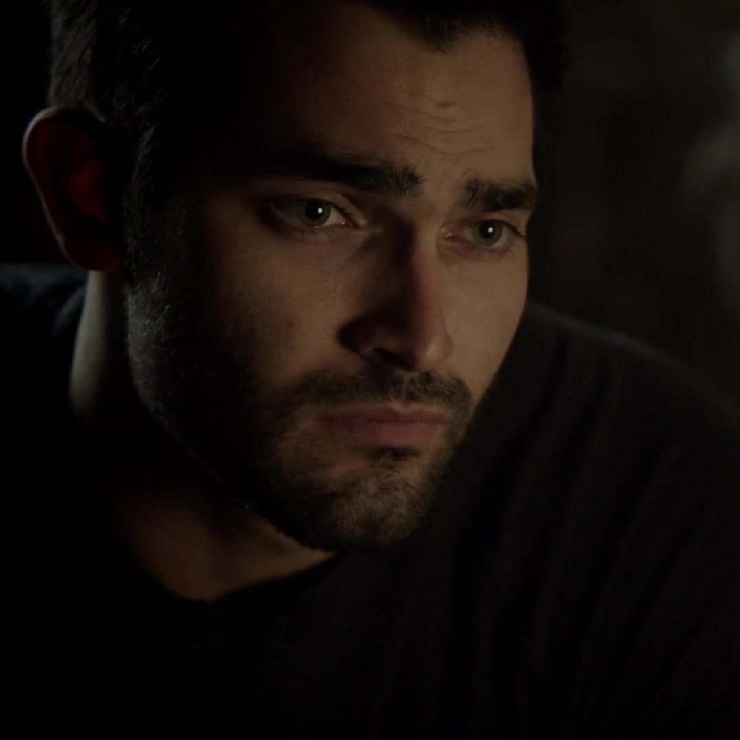 best of derek hale (@derekhaledaily) on Twitter photo 