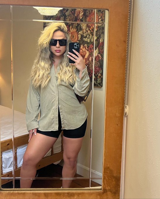 🖤🤎 https://t.co/smftTzG8mv