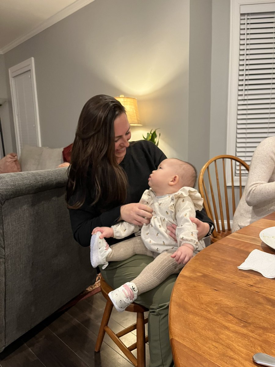 realcmac22's tweet photo. Here’s the pic of my hair looking great and a cute baby in my lap. https://t.co/wn2xCtKVNB