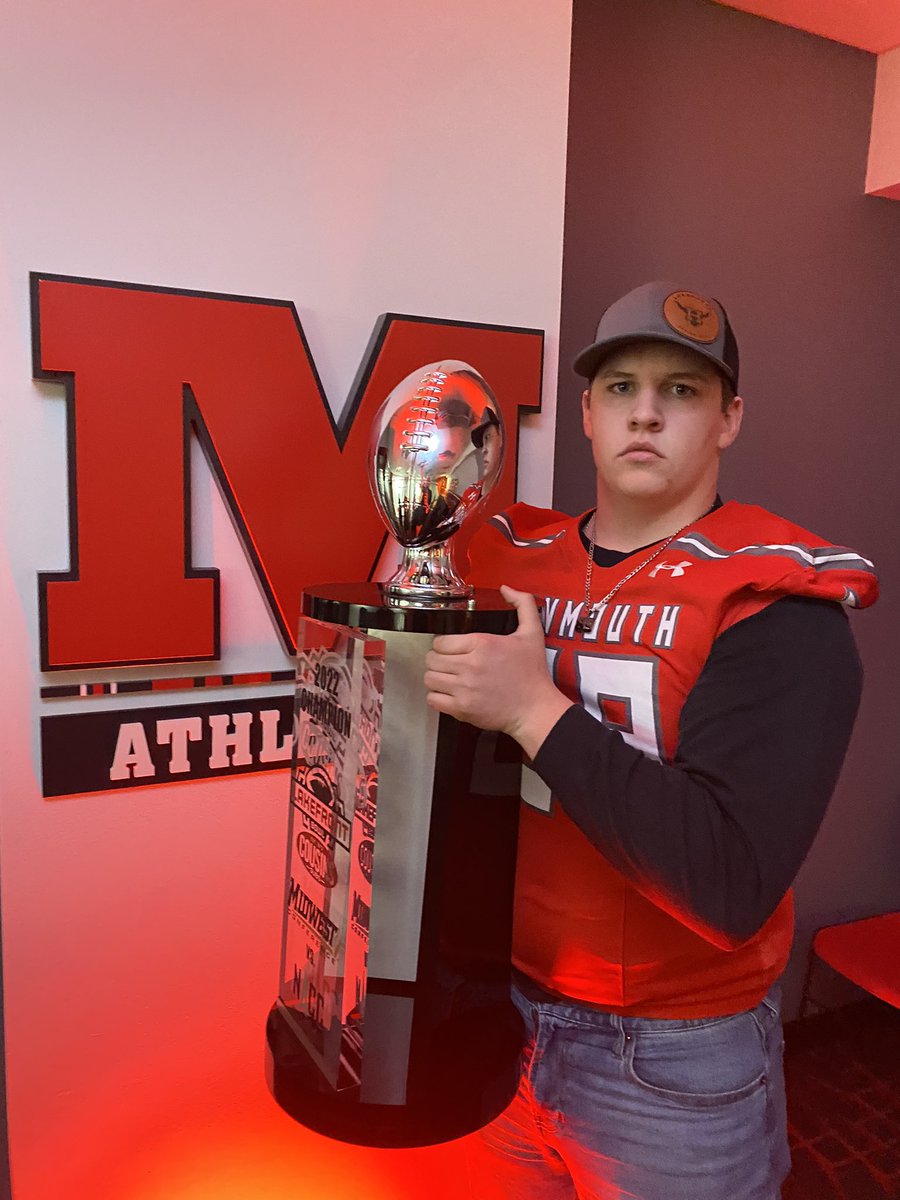 ReidFitz_89's tweet photo. I had a great visit these past couple days thanks to @RollScotsFB and @CoachHillMC 
@tyler_mcmorrow1 @Linemen_ricky @HHS_coach @longhorns_fb @harmonyhorns @CoachAllison12 @CoachMoschouris https://t.co/ReEbsvHMiK