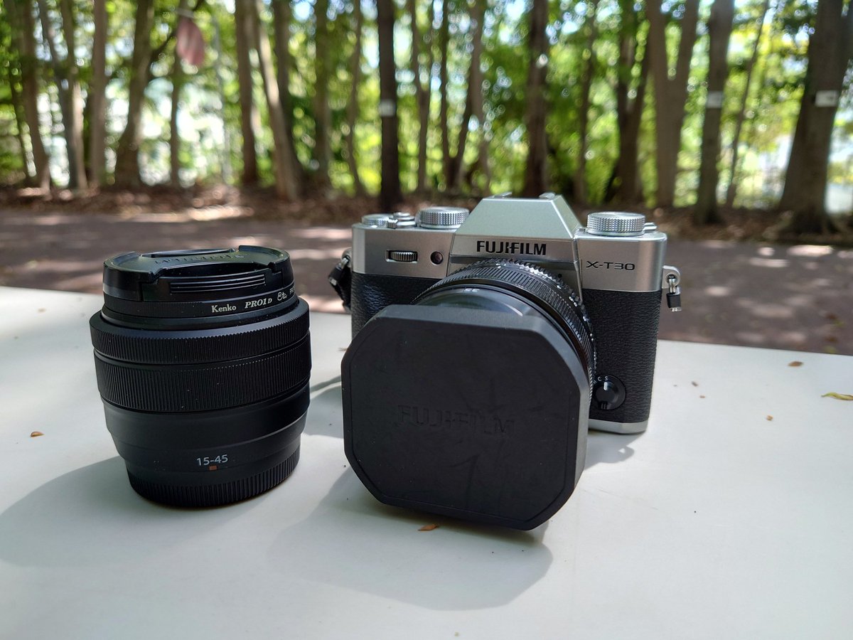 ynuphoto0's tweet photo. 【部員のカメラ紹介】
FUJIFILM XT-30 II
とにかく色がきれい！軽いのでスナップ写真にもってこいです。 https://t.co/y2MO4FKNqy