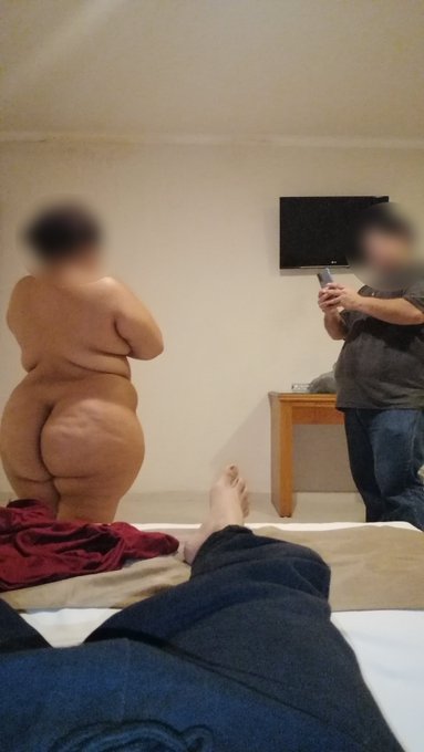 Borro en un ratito si no les gusta y si les gusta compartan la foto 😳 https://t.co/DQ1TLpyB9C