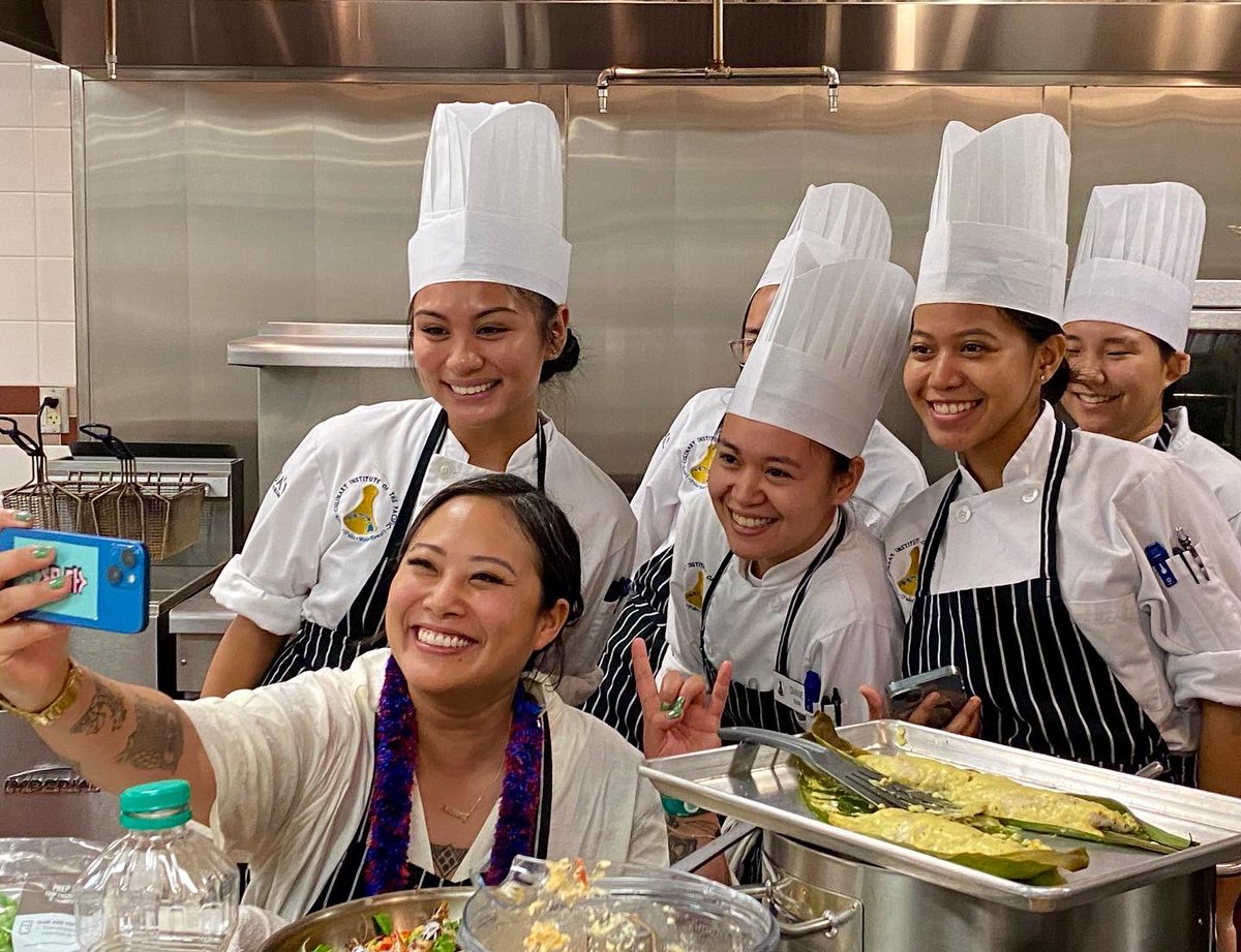 Seattle Musang Chef Melissa Miranda teaching #hawaiiculinaryeducationfoundation workshops Kauai Community College