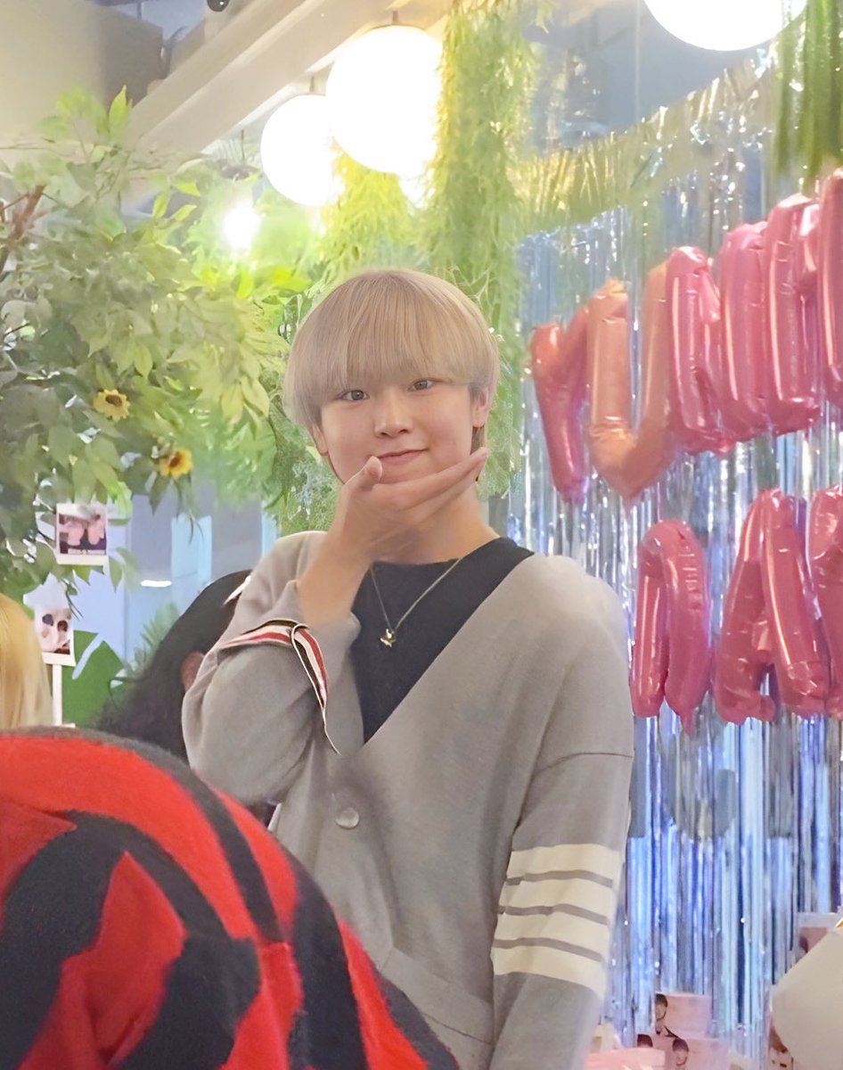 wawavi_uu's tweet image. ไม่มุออนนนนนนอ่าา มัมหมีคนนี้สิ้นชีพแล้วค่าาาาา น่ารักมากกกกกฮืออออ😭🫶🏻
#0226WithLoveYUNMIN #HAPPYYUNMINDAY 
#THE7 #YUNMIN #윤민