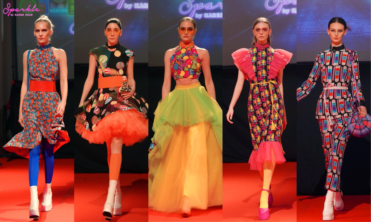 SparklebyKaren's tweet photo. SPARKLE 香港士多 @ Milan Fashion Week
Rewatch our Show → https://t.co/LdNUeA0e6H
-------------------------
#摩登唐裝 #新派華服 #米蘭時裝週 #sparklecollection #sparklebykarenchan #cheongsam #qipao #kungfujacket #tangjacket #hongkongfashion #chinesefashion #milanfashionweek https://t.co/TRarvtub4t
