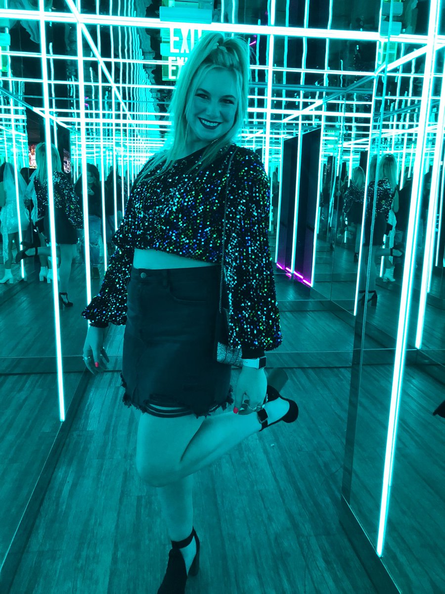the theme was sequinssssss