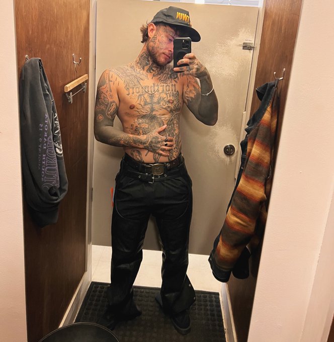 Did I stop you from scrolling? https://t.co/4b30lg9JEx