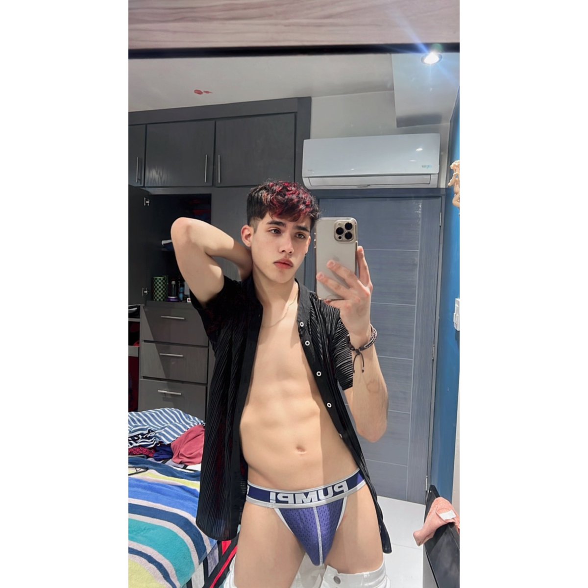 DorianR806's tweet photo. Quiero sacarmela https://t.co/aOpGZsRO60
