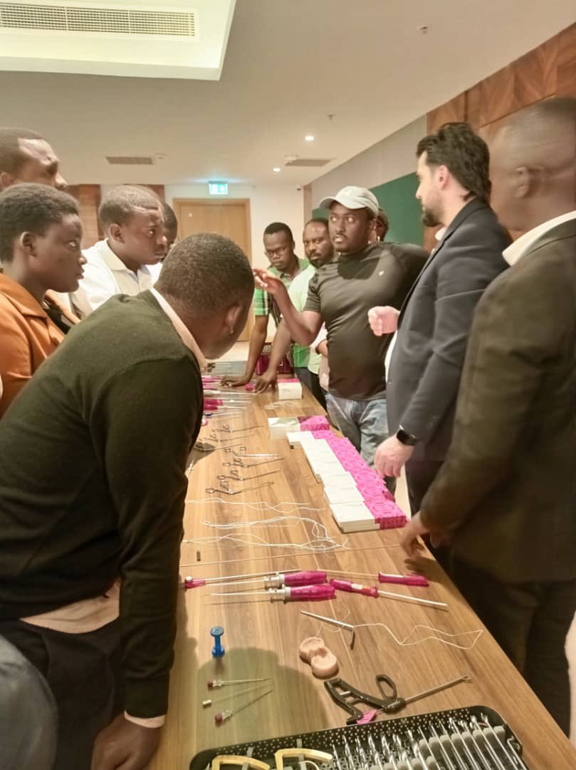 Ortho_Rwanda's tweet photo. ROA had an insightful presentation with Core Medical company  from UAE @FourPointskgl . Advances in arthroscopy were shared. Looking forward to a valuable collaboration. https://t.co/ExtispCrMw