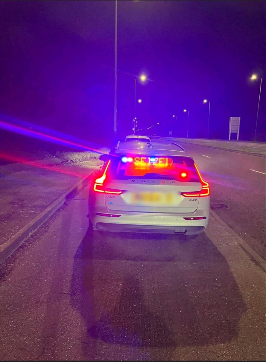 tvprp's tweet image. Vehicle stopped by police for having no insurance. It turns out the driver was also disqualified and didn’t think to check they could drive before heading out this evening.   The driver will be reported to court and their vehicle has been seized.  #p7817 #p7758 #TPBShift