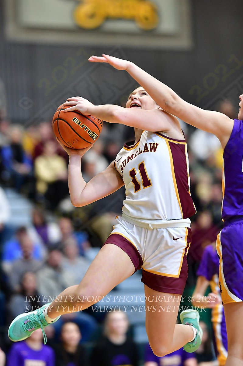 IntensityPhoto's tweet photo. Enumclaw at Opening Round State.
On to the Sun Dome!
Photo gallery is up! :
https://t.co/NwWqwPhOdD
@ehs_girls_bball
#enumclawhighschool
@wiaawa
@EnumclawSD
@EnumclawHS1
@_EHSAthletics
@410Athletics https://t.co/XSgHtOxexm