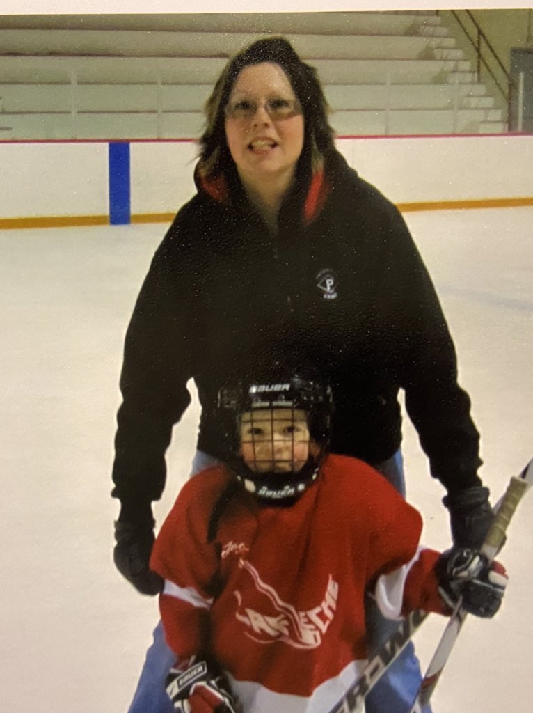 oilskar99's tweet photo. One pen from every hotel weekend this year,that’s a wrap for minor hockey for #19,14 years of fun and counting….. https://t.co/Rc4g8w2udB