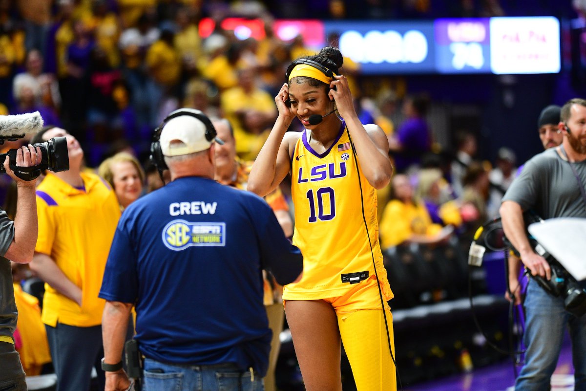 LSU Women's Basketball tweet media