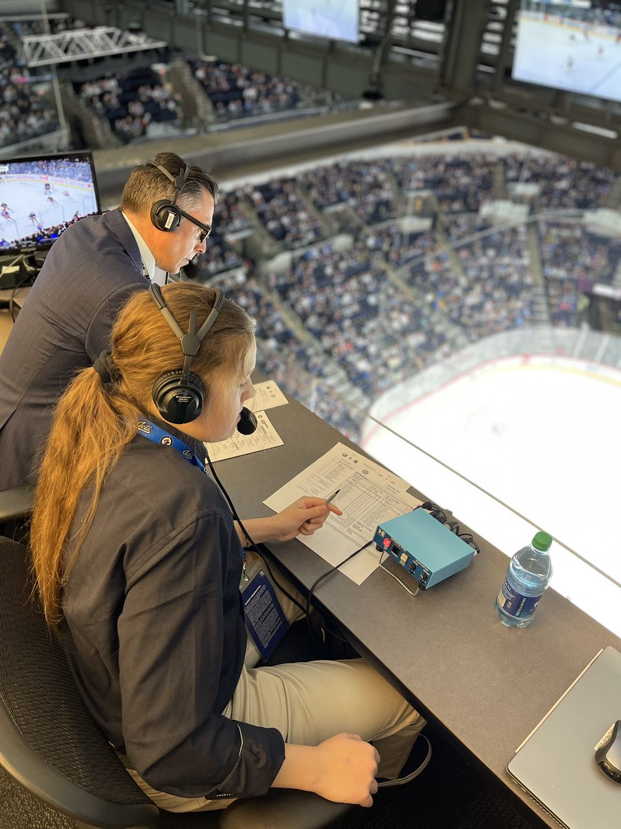 Paulsy_Tweets's tweet image. What an amazing experience for Lua this weekend. Many thanks to the @NHLJets @JamieThomasTV &amp;amp; @UtilityVoice for making her feel special. Can’t wait to have her expertise back for the next @MJHLNighthawks broadcast. #GoLua