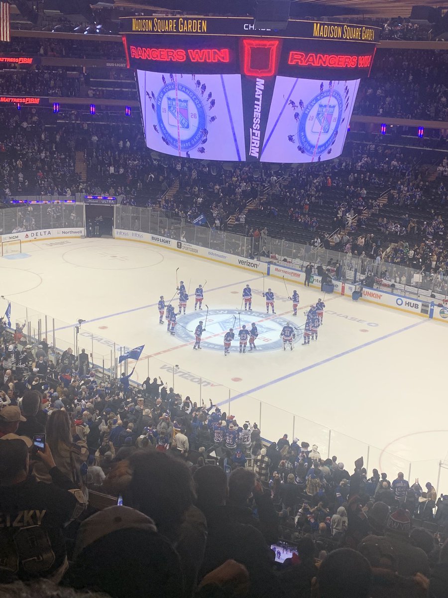 And the Rangers win!