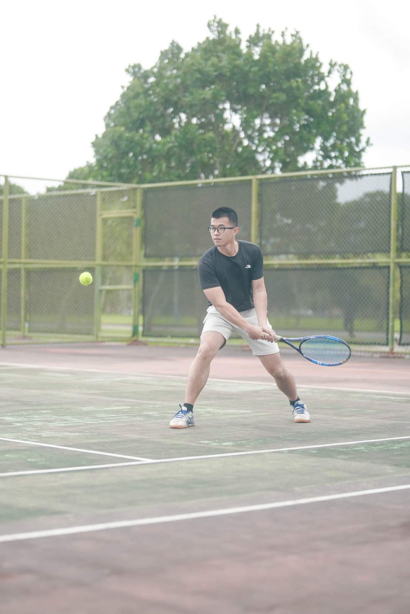 最後一年的大醫盃
雖然有遺憾但很知足了
想到回去還要坐超久的火車
屁股已經開始痛了