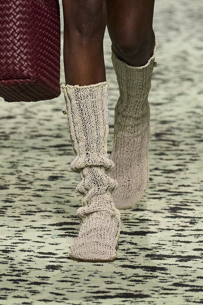thesoftestaura's tweet photo. bottega veneta fw23 slipper sock, made of knitted leather https://t.co/kOTap2feth