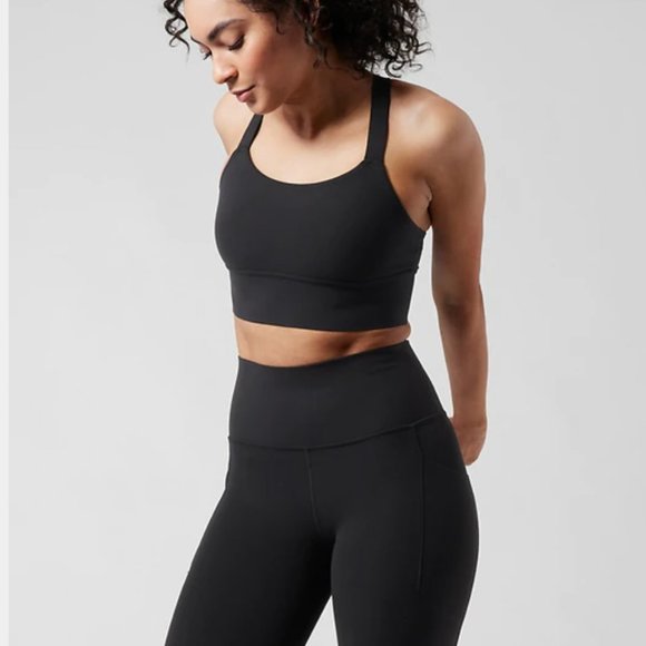 BlessedActivity's tweet photo. So good I had to share! Check out all the items I'm loving on @Poshmarkapp #poshmark #fashion #style #shopmycloset #athleta #disney #kensie: https://t.co/j5tP5KwvdQ https://t.co/prPNhnxKc5