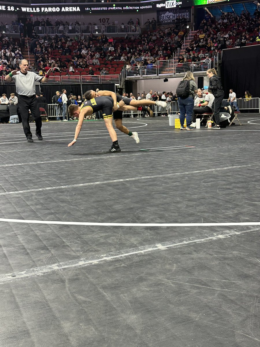 Justin Davis tweet media