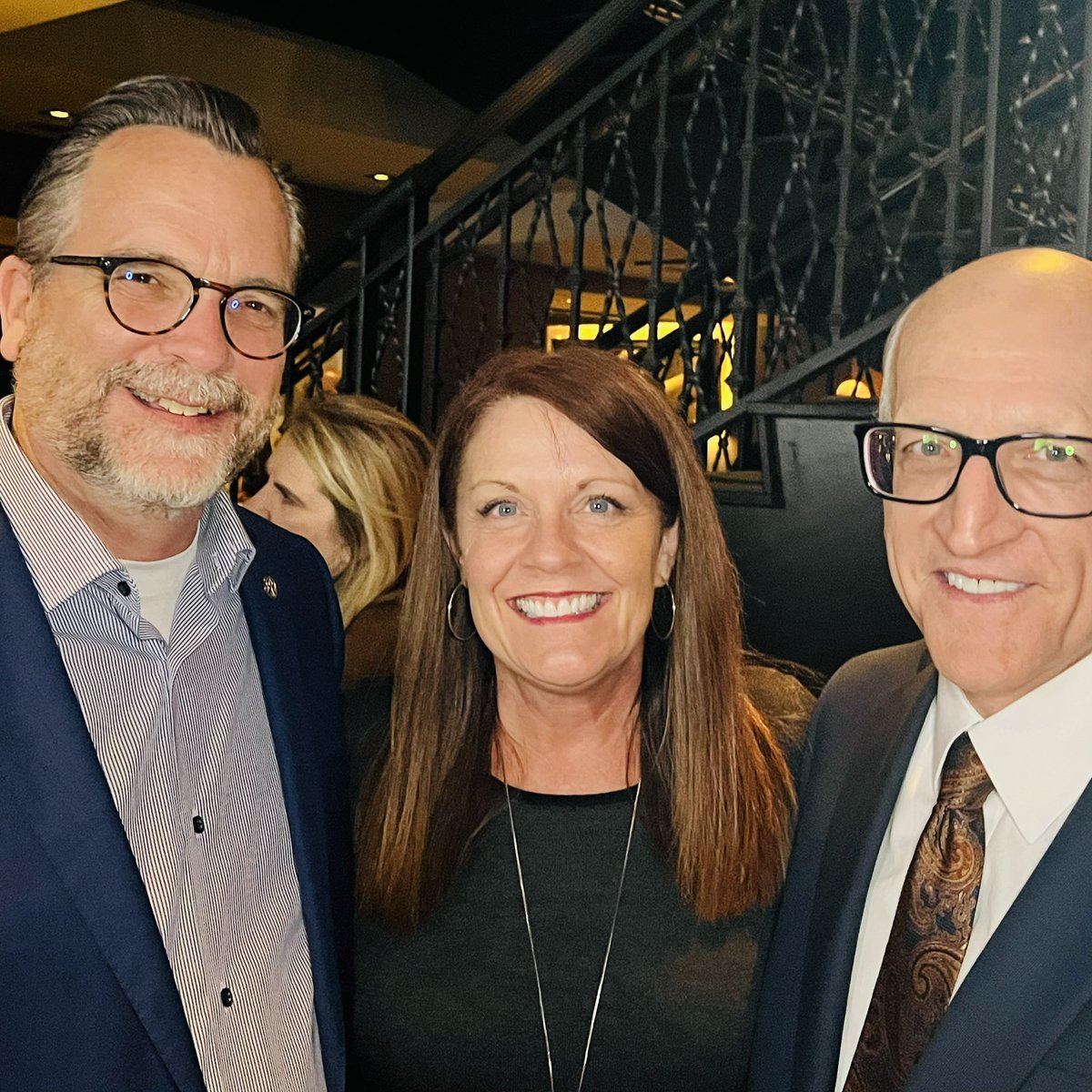 Great dinner tonight <a href="/MastrosOfficial/">Mastro's Restaurants</a> as we kick off #cunagac with some of our friends in the #cumovement and #illinois attendees! <a href="/TheNCUA/">The NCUA</a> <a href="/InclusivCDCUs/">Inclusiv</a> <a href="/AmericanShare/">American Share</a> <a href="/ExcessShare/">Excess Share Insurance (ESI)</a> <a href="/envisant/">Envisant</a>