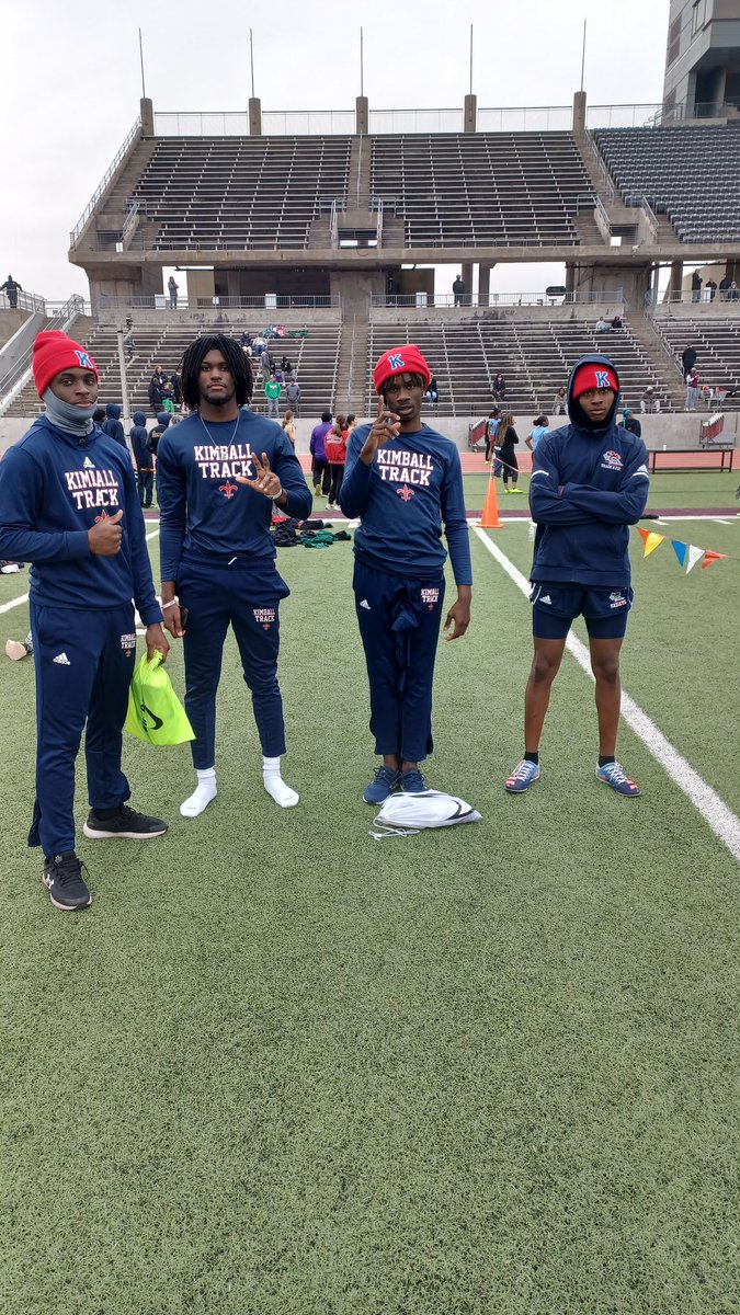 Congratulations to the Kimball Boys Track Team! The varsity boys won both the 4X100 and 4X200 relays. The JV boys finished 3rd in both Relays. We had a host of individual success.We are on our to State!!!! 
KNIGHTS UP!!!